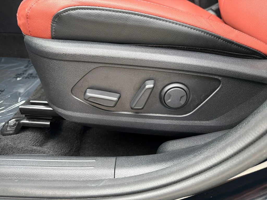 2023 Kia Sportage SX - Photo 14