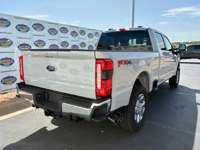 New 2026 Avalanche Ford Lariat image 4