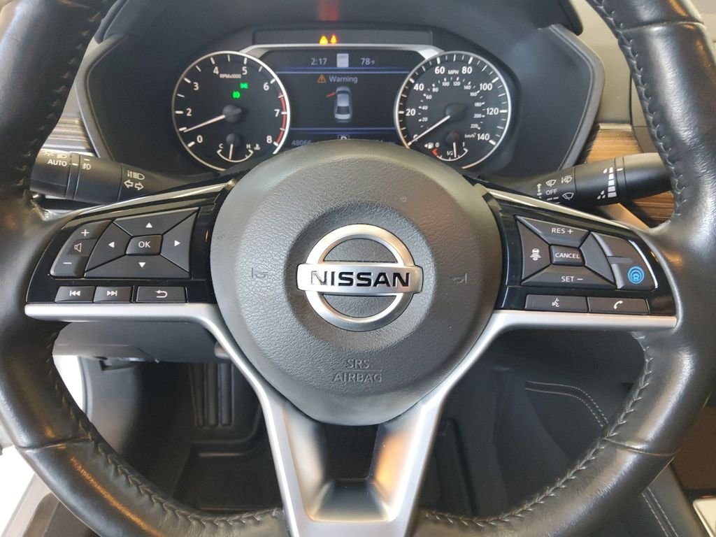 Used 2022 Silver Nissan 2.5 SL image 9