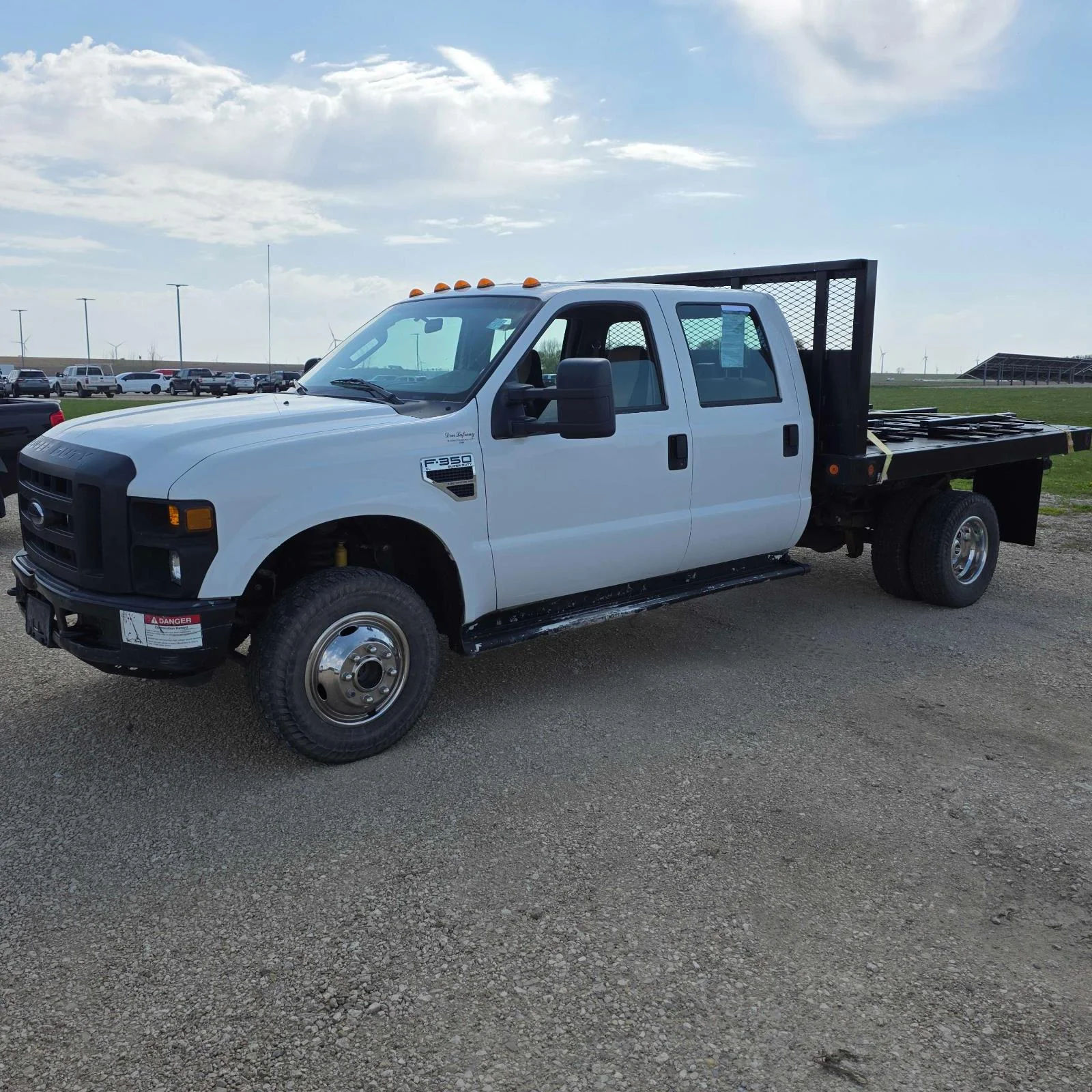 2008 Ford F-350 XL 4x4 Crew Cab 200-In DRW's photo