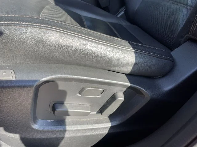 Used 2022 Red Mazda 2.5 S Preferred Package image 12