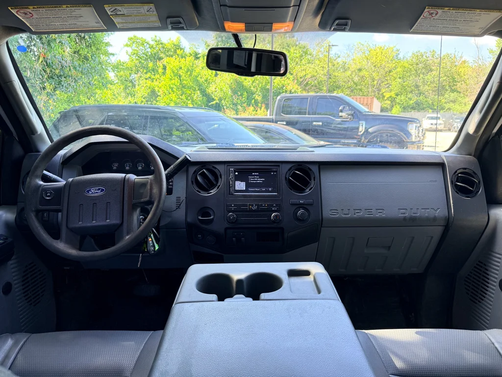 Used 2015 Oxford White Ford XL image 23