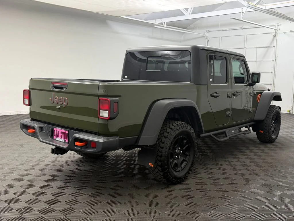 Certified Used 2023 Sarge Green Clearcoat Jeep Mojave 4x4 image 29