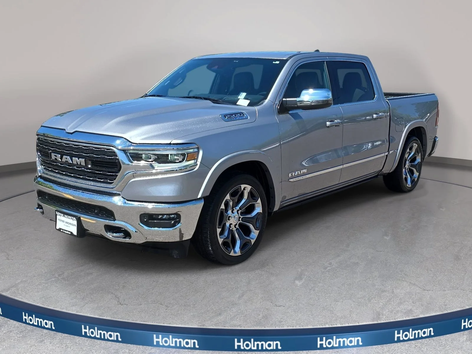 Used 2023 Silver Ram Limited image 1