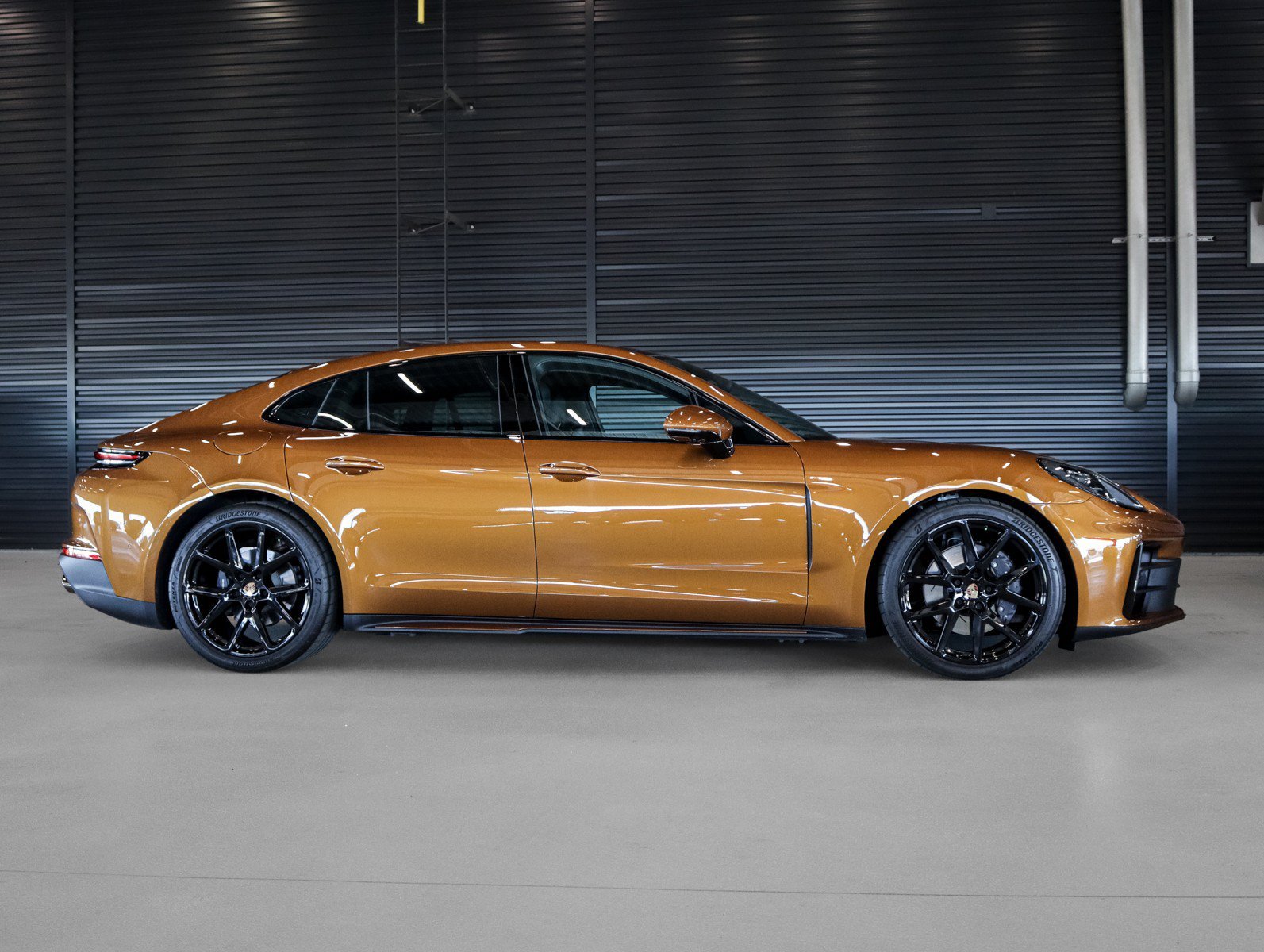 Used 2025 Madeira Gold Me Porsche  image 12