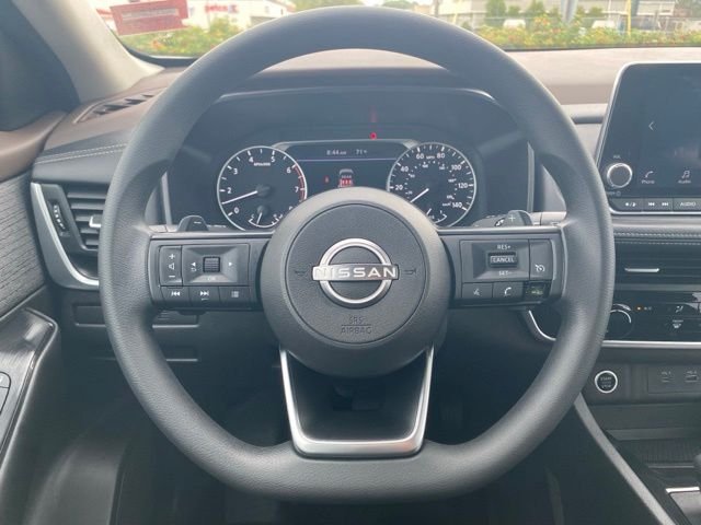 Used 2023 Glacier White Nissan S image 43