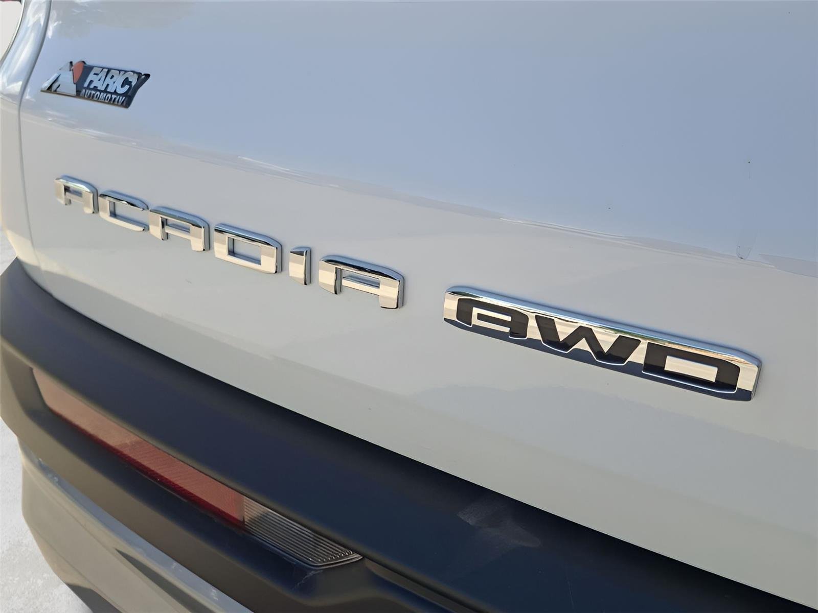 Used 2026 Summit White GMC AWD Elevation image 10