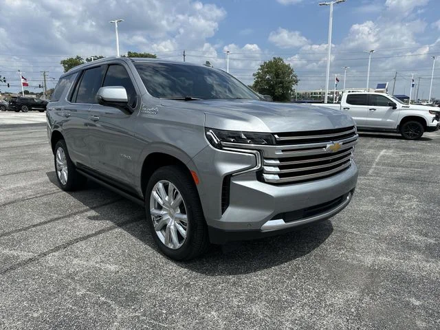 Used 2024 Gray Chevrolet High Country image 11