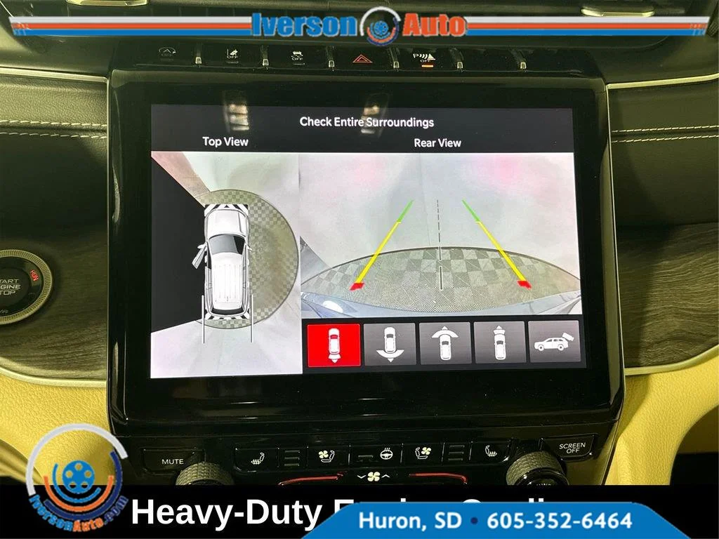Used 2022 Baltic Gray Metallic Clearcoat Jeep Limited image 18