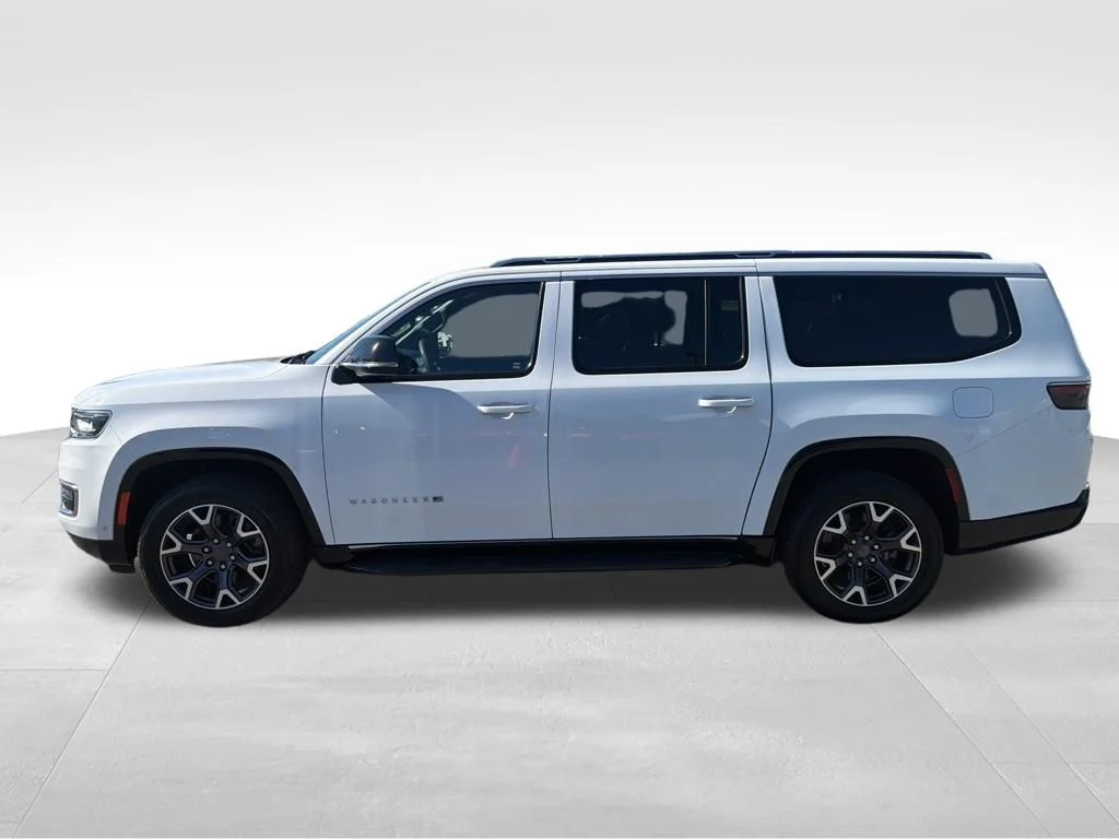 Used 2024 White Jeep Series III image 2