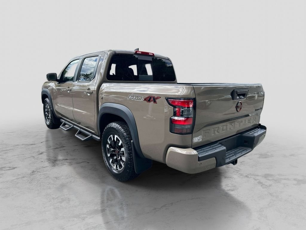 Used 2023  Nissan PRO-4X image 3