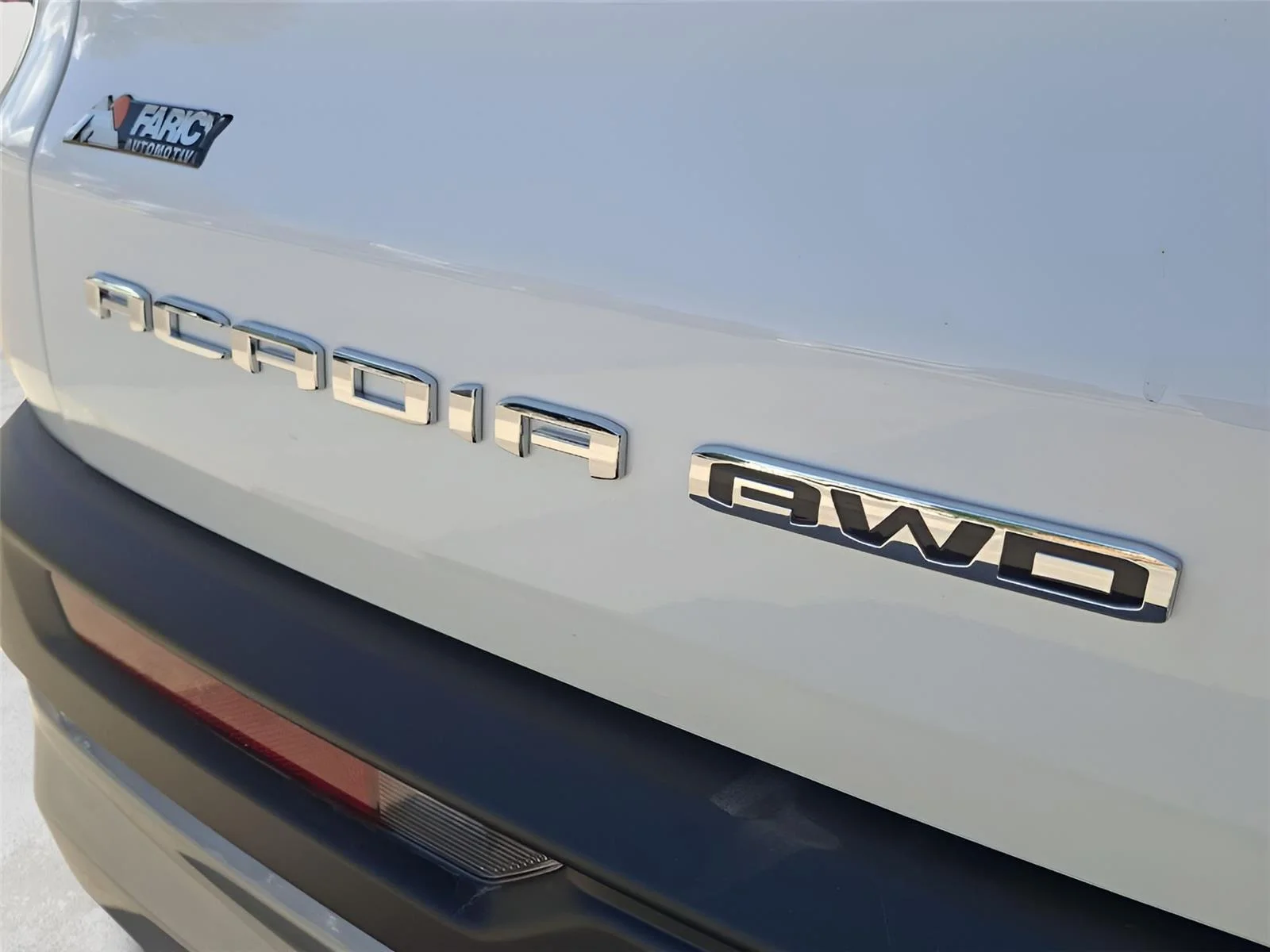 Used 2026 Summit White GMC AWD Elevation image 10