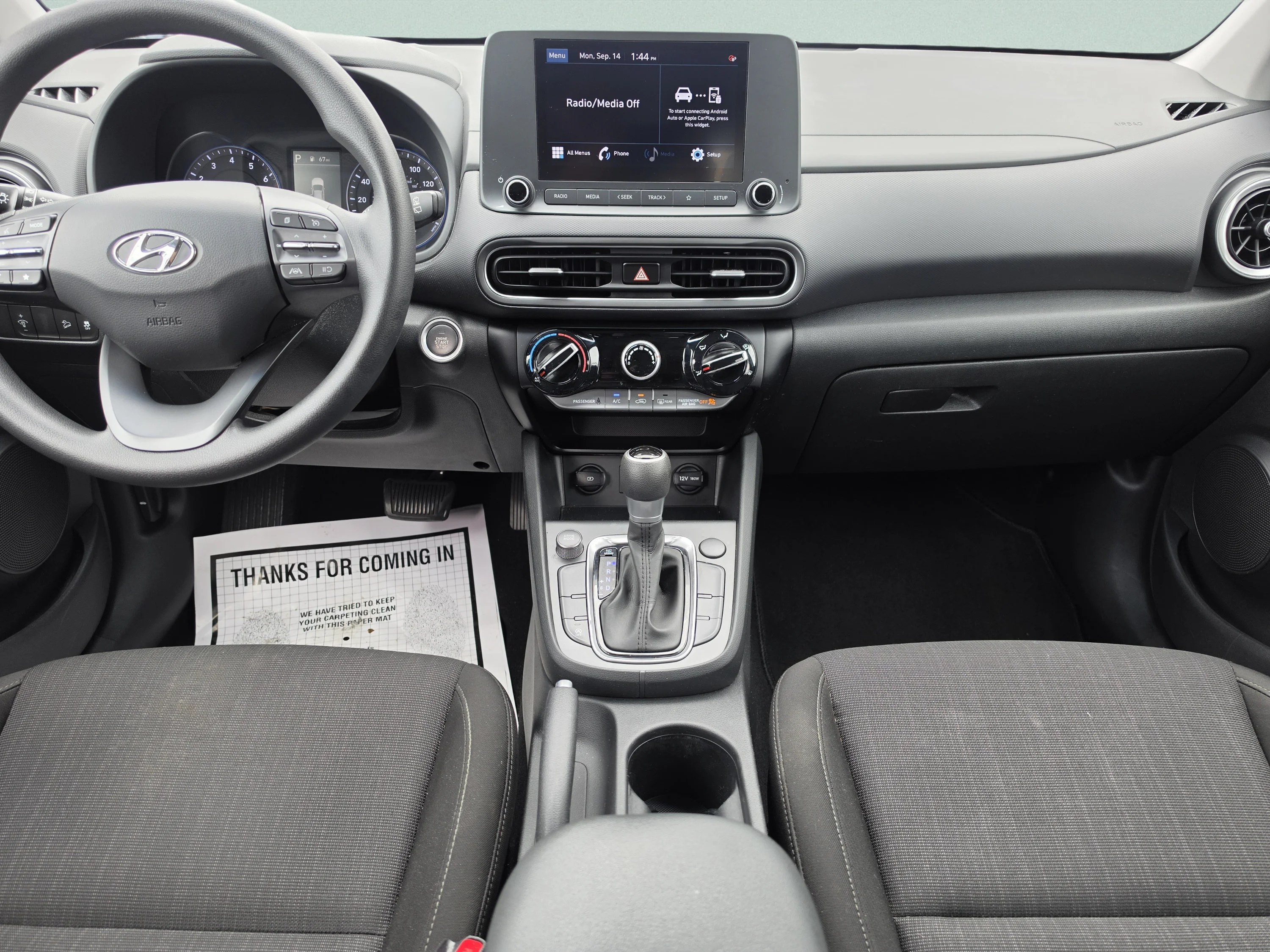 Used 2022 Thunder Gray Hyundai SEL image 19