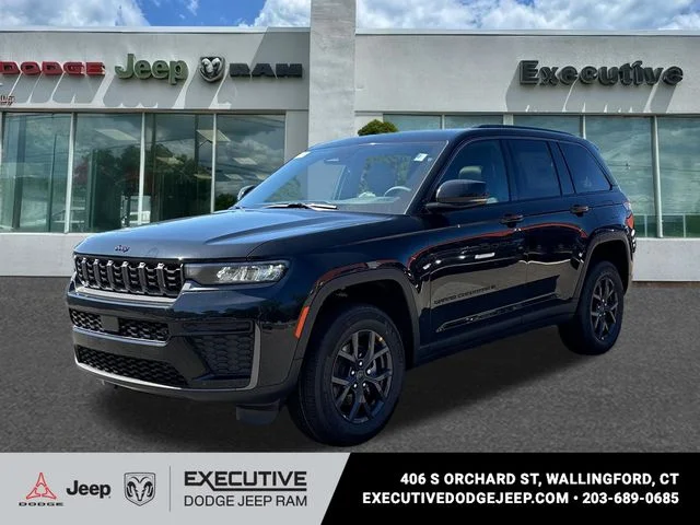2027 Jeep Grand Cherokee Laredo Altitude