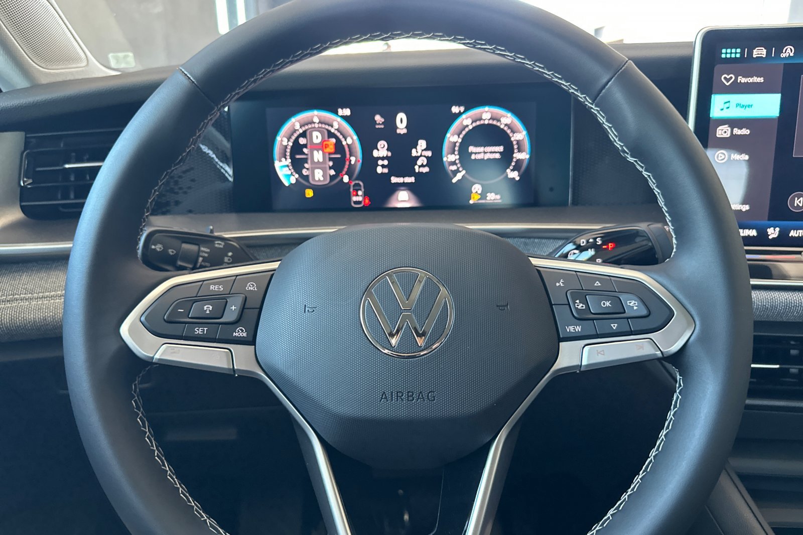 New 2026 Pyrite Silver Metallic Volkswagen S image 22