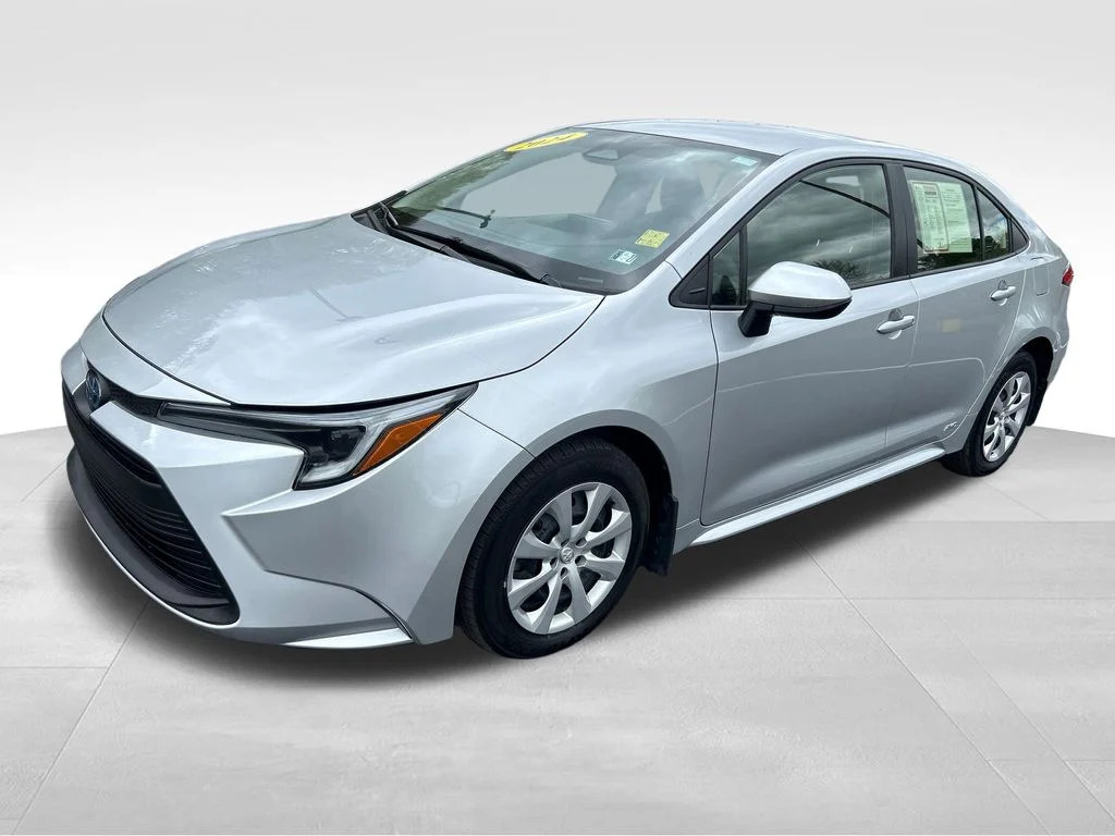 2024 Toyota Corolla LE Hybrid CVT AWD's photo