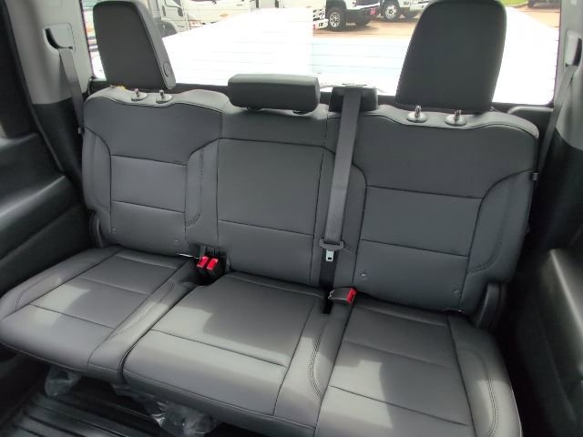 New 2026 Summit White Chevrolet Work Truck image 8