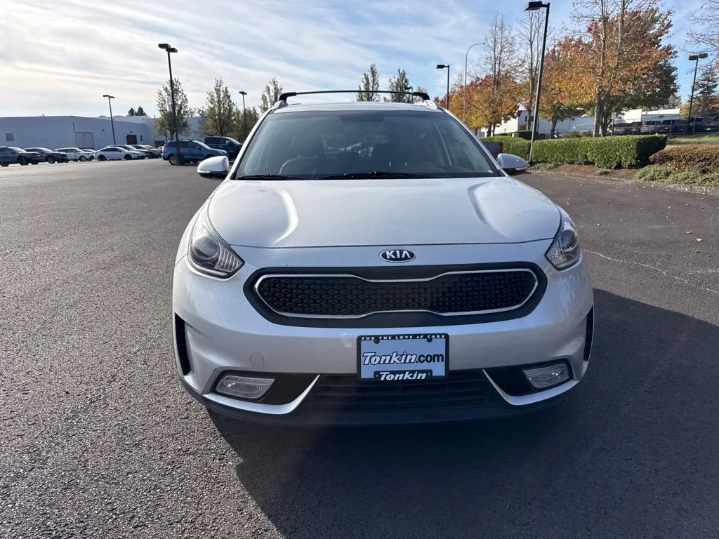 Used 2019 Silky Silver Kia EX image 2