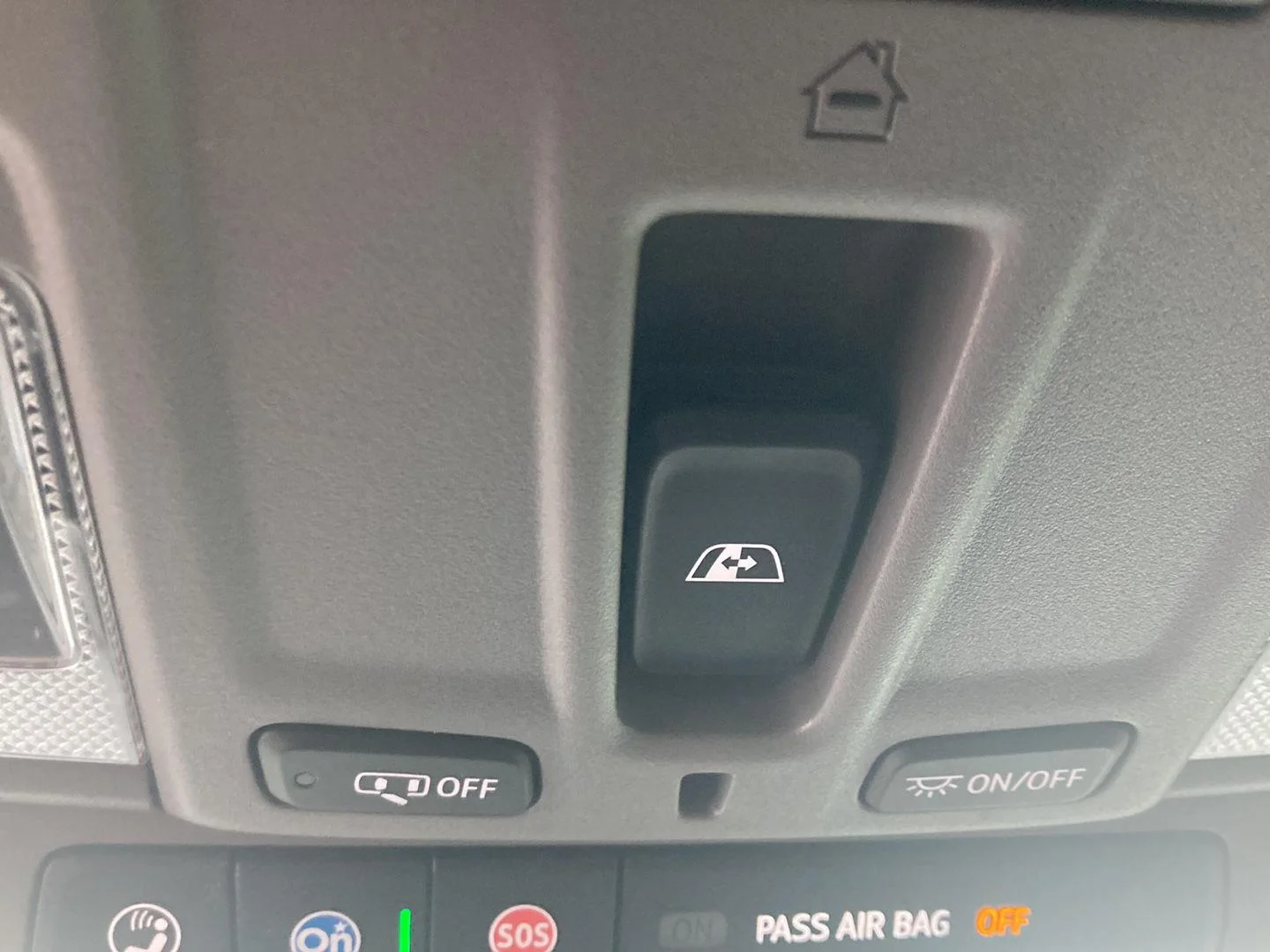 Used 2024 Summit White Chevrolet RST image 22