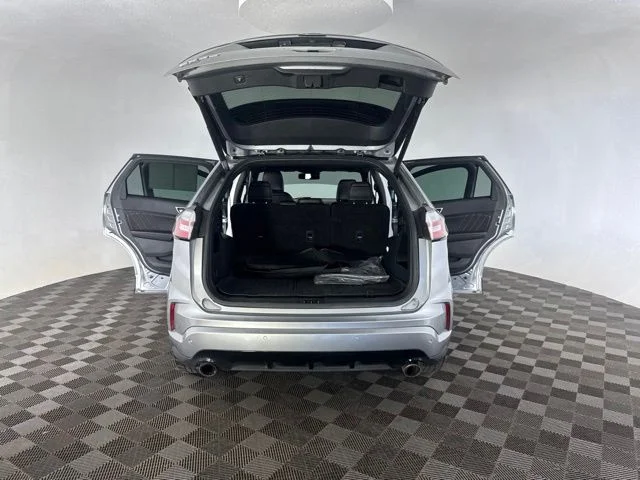 Used 2020 Silver Ford ST Line image 17