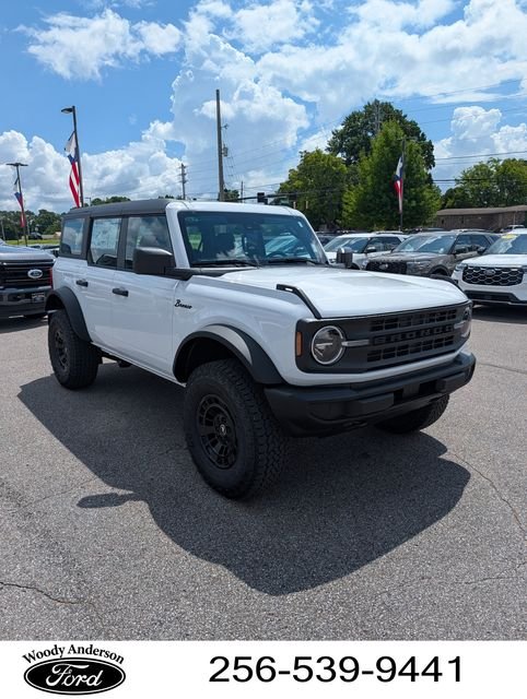 New 2026 Oxford White Ford Base Ford Custom Garage image 3