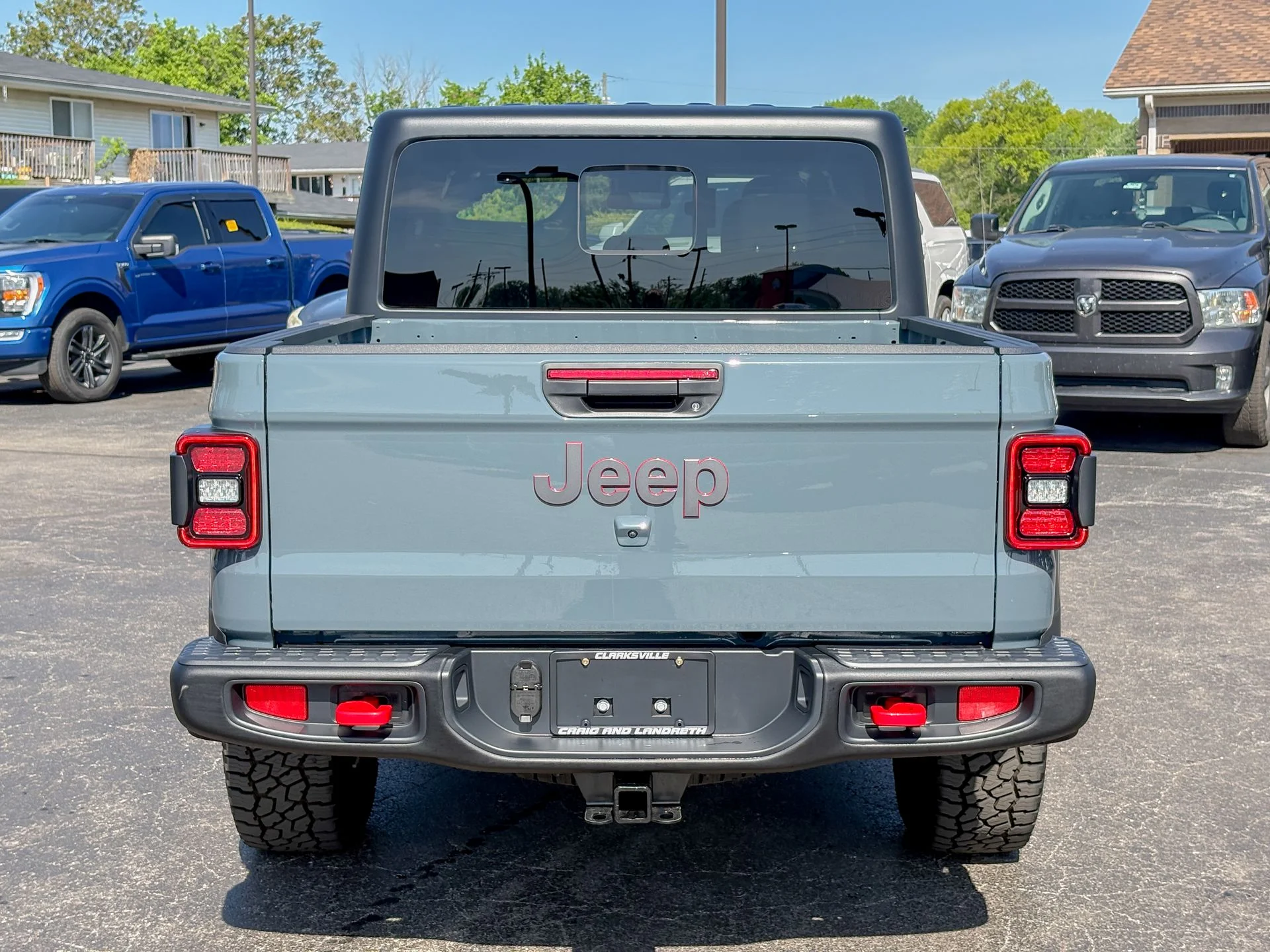 Used 2025 Gray Jeep Rubicon image 14
