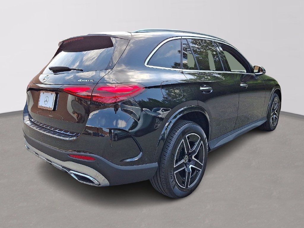 New 2027 Obsidian Black Metallic Mercedes-Benz GLC 300 image 22