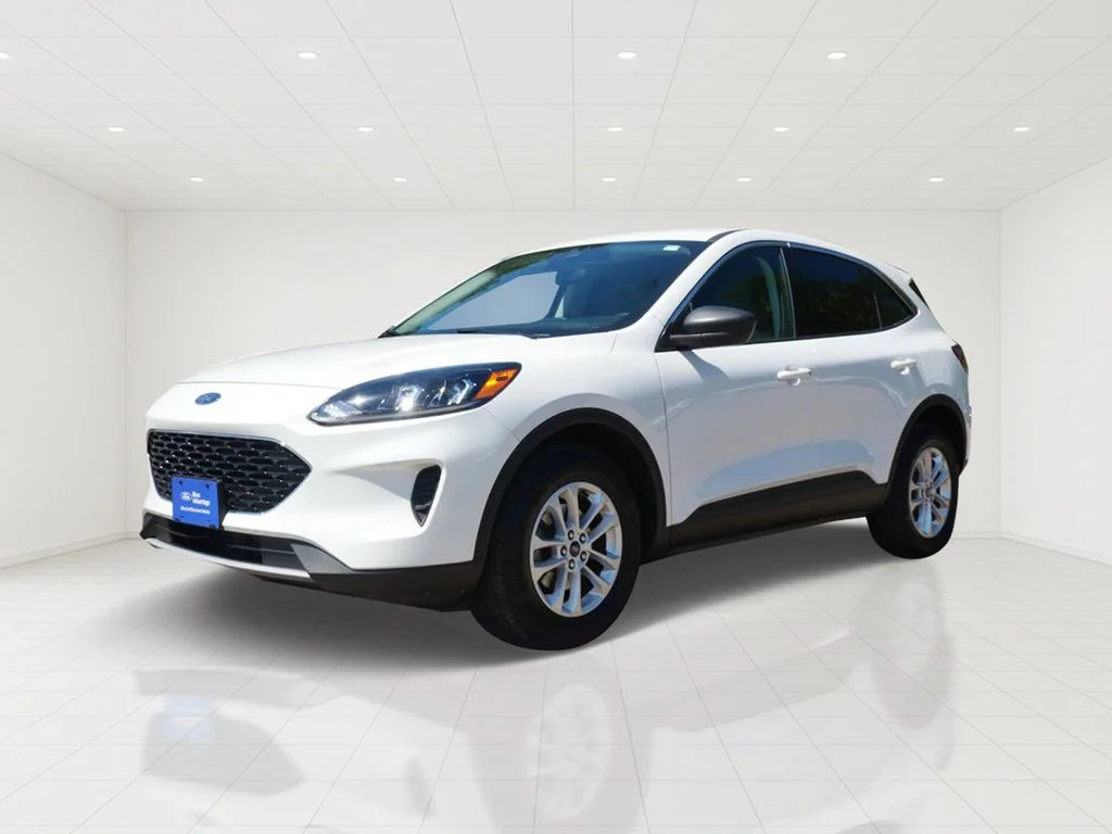 Certified 2022 Ford Escape SE with VIN 1FMCU9G66NUB39996 for sale in White Bear Lake, Minnesota