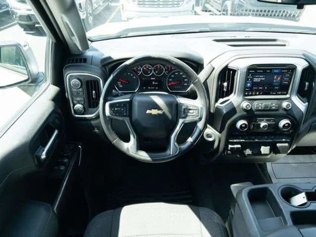 Used 2020 Silver Ice Metallic Chevrolet LT image 25