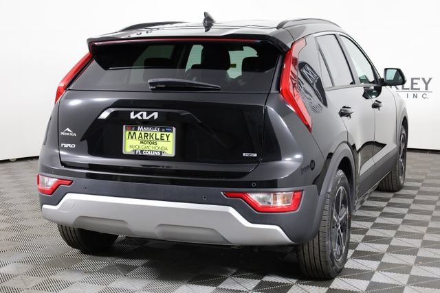 Used 2023 Black Kia EX image 33