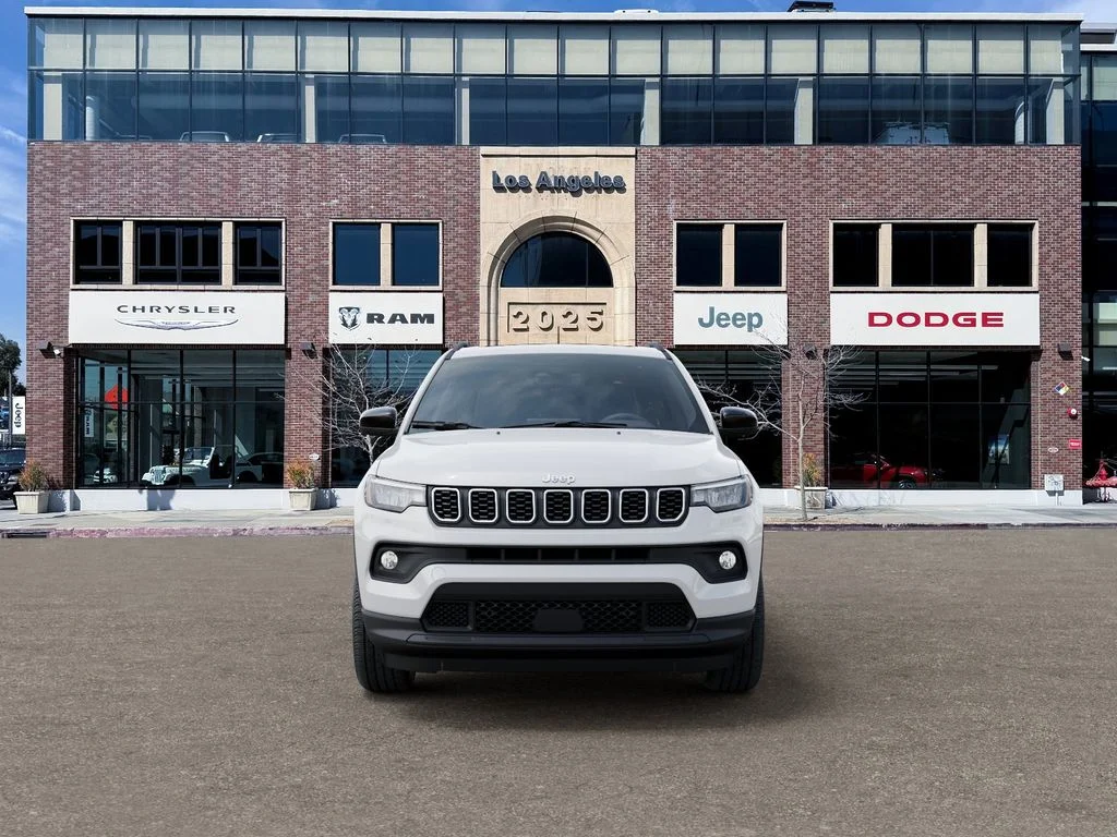New 2026 Bright White Clearcoat Jeep Latitude image 6
