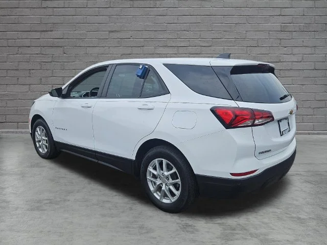 Used 2024 Summit White Chevrolet LS image 3