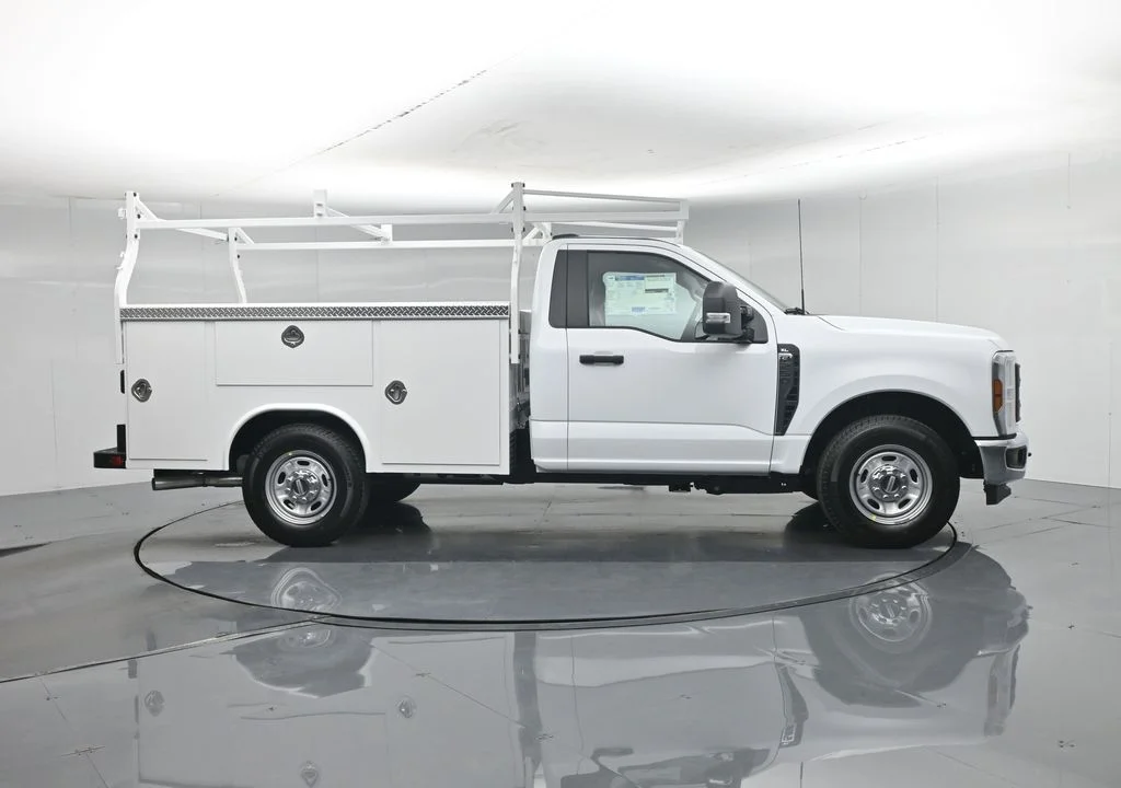 New 2026 White Ford XL image 28