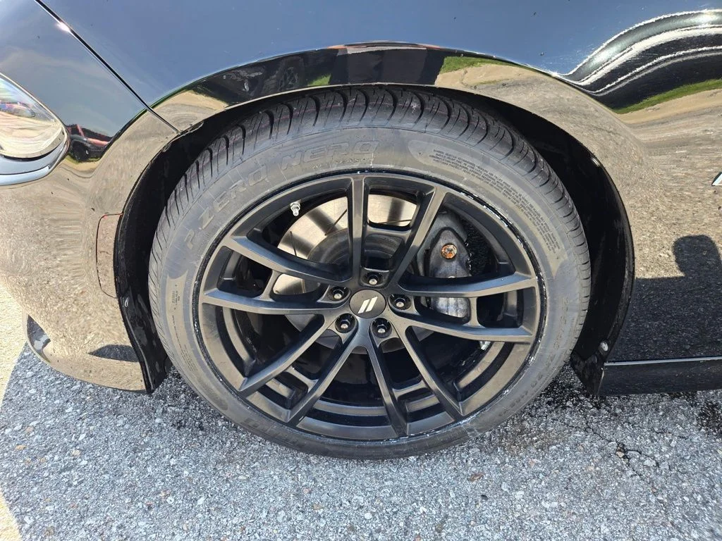 Used 2019 Black Dodge R/T Scat Pack image 9