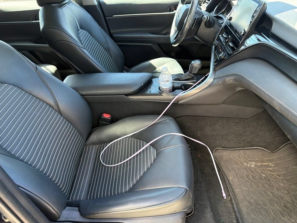 Used 2021 Blueprint Toyota SE image 23