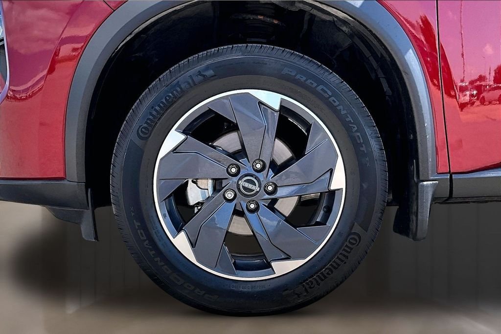 Used 2024 Red Nissan SV image 8