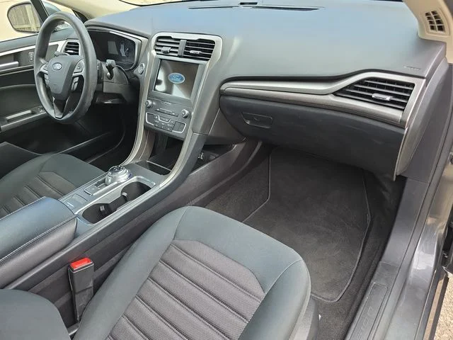Used 2019 Magnetic Ford SE image 39