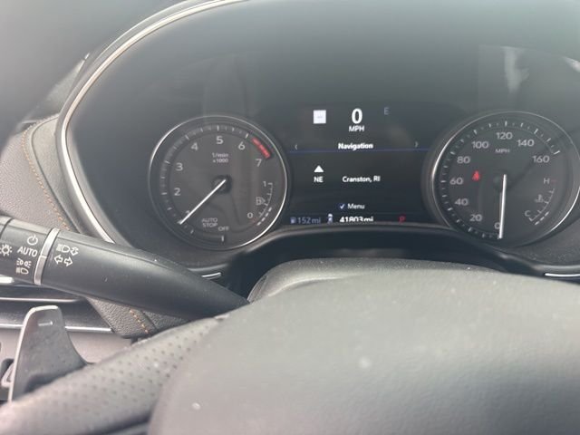 Used 2020 White Cadillac Sport image 6