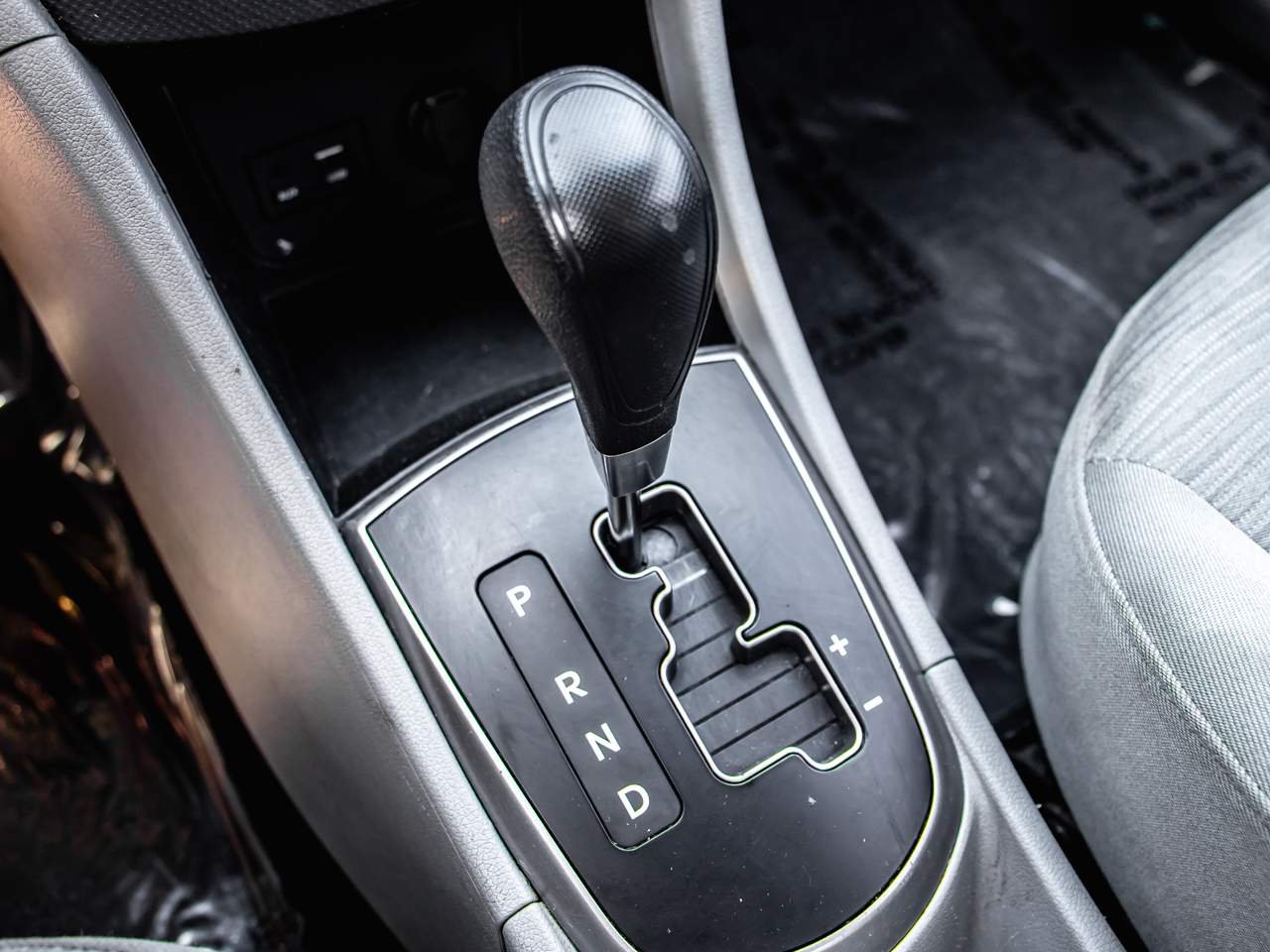 2016 Hyundai Accent SE - Photo 16