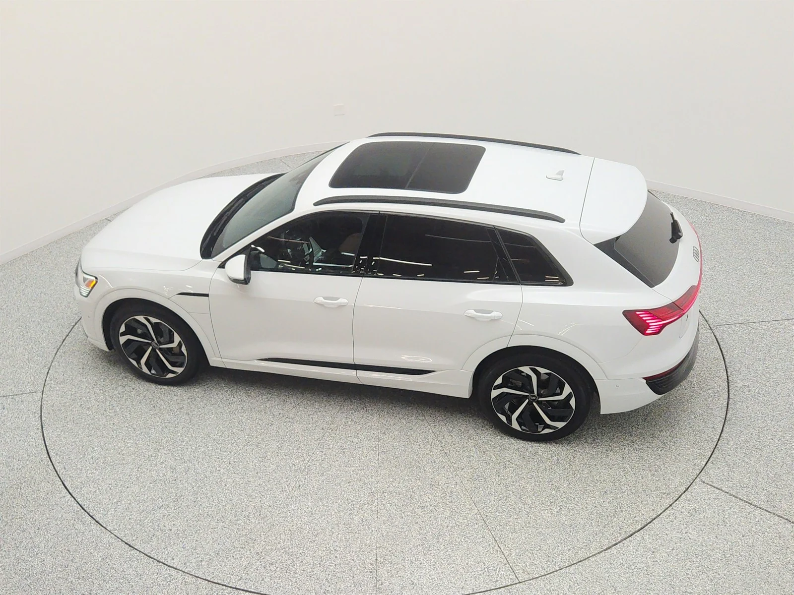 Used 2024 Glacier White Metallic Audi Premium Plus image 29