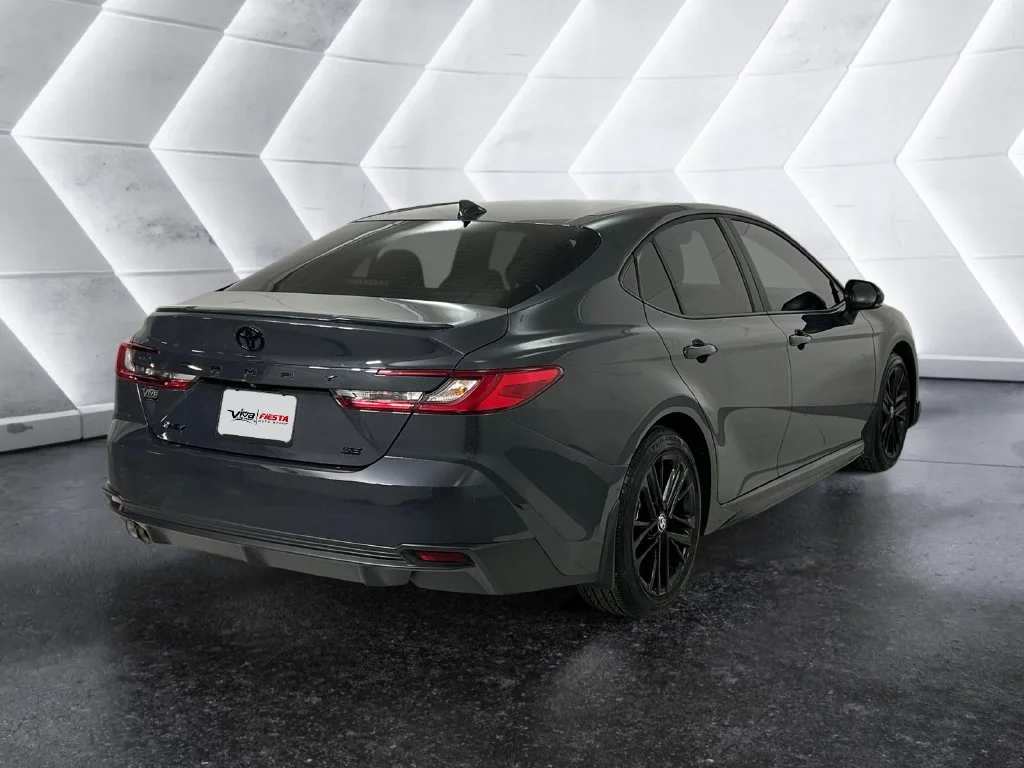 Used 2026  Toyota SE image 4