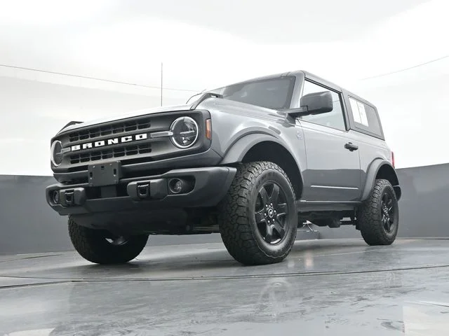 Used 2024 Gray Metallic Ford Black Diamond image 37