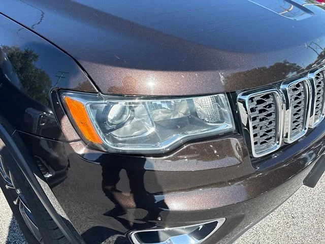 Used 2017 Brown Jeep Limited image 9