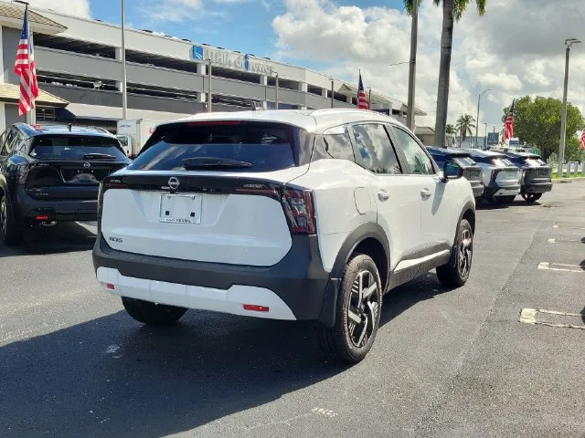 New 2027 Fresh Powder Nissan SV image 4