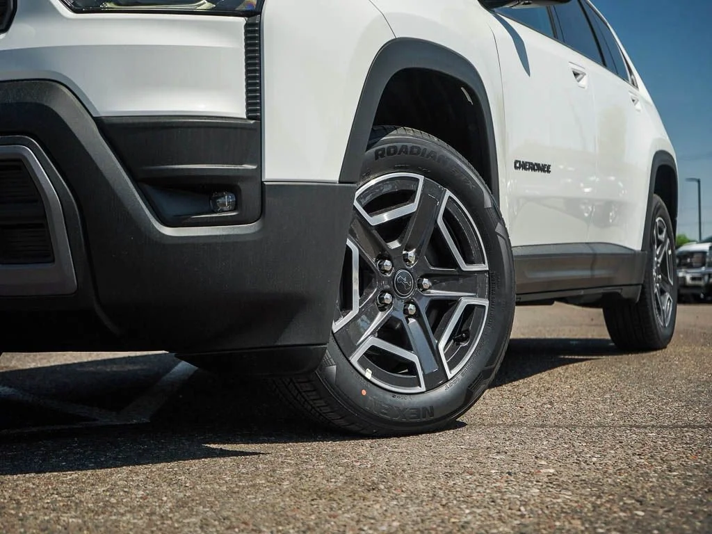 New 2026 Bright White Clearcoat Jeep Limited image 6