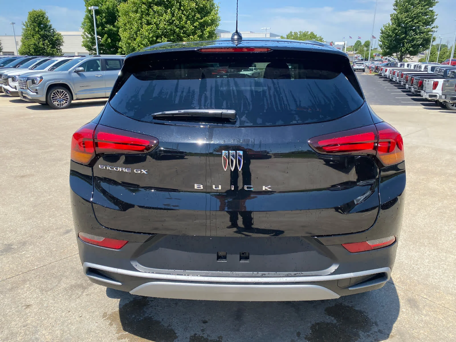 New 2026 Ebony Twilight Metallic Buick Preferred image 4