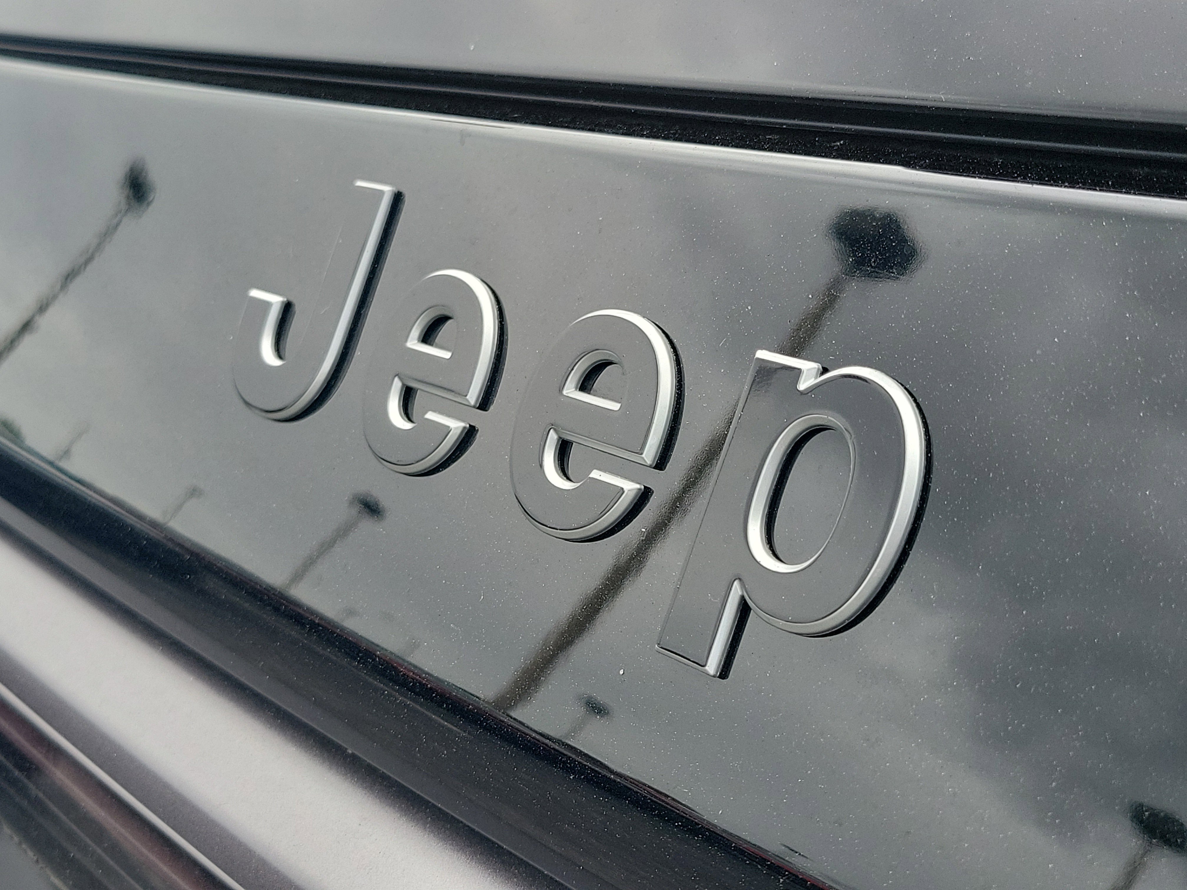 New 2026 High Gloss Black Jeep Limited Reserve image 5