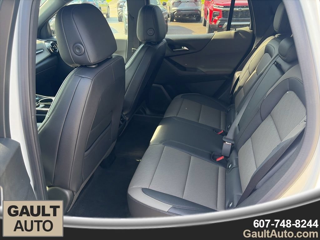 2026 Chevrolet Equinox LT - Photo 11