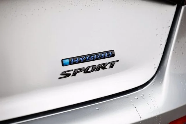 New 2026 Solar Silver Metallic Honda Sport-L image 13