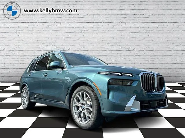 2027 BMW X7